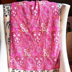 Pretty pink elastic waisted rayon skirt